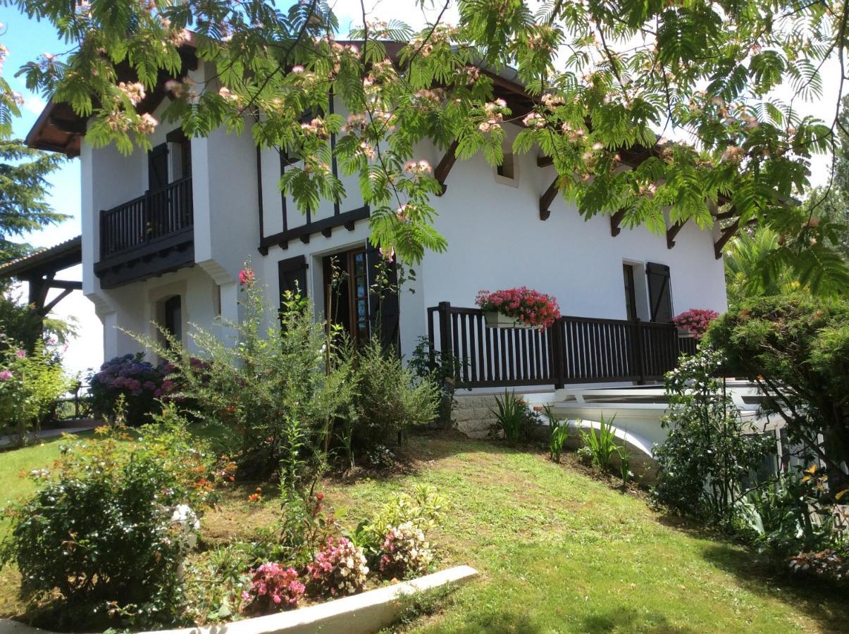 Agur * Villefranque